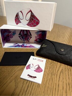 Ray-Ban Marvel Spider-Man Ghost Spider Themed Kids Glasses Case